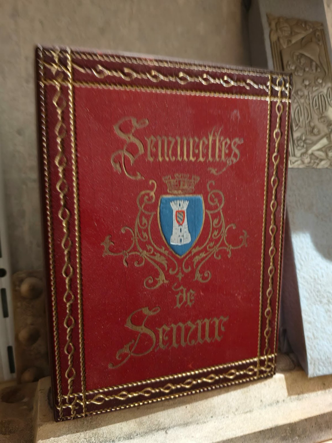 Ancien coffret rouge des Semurettes